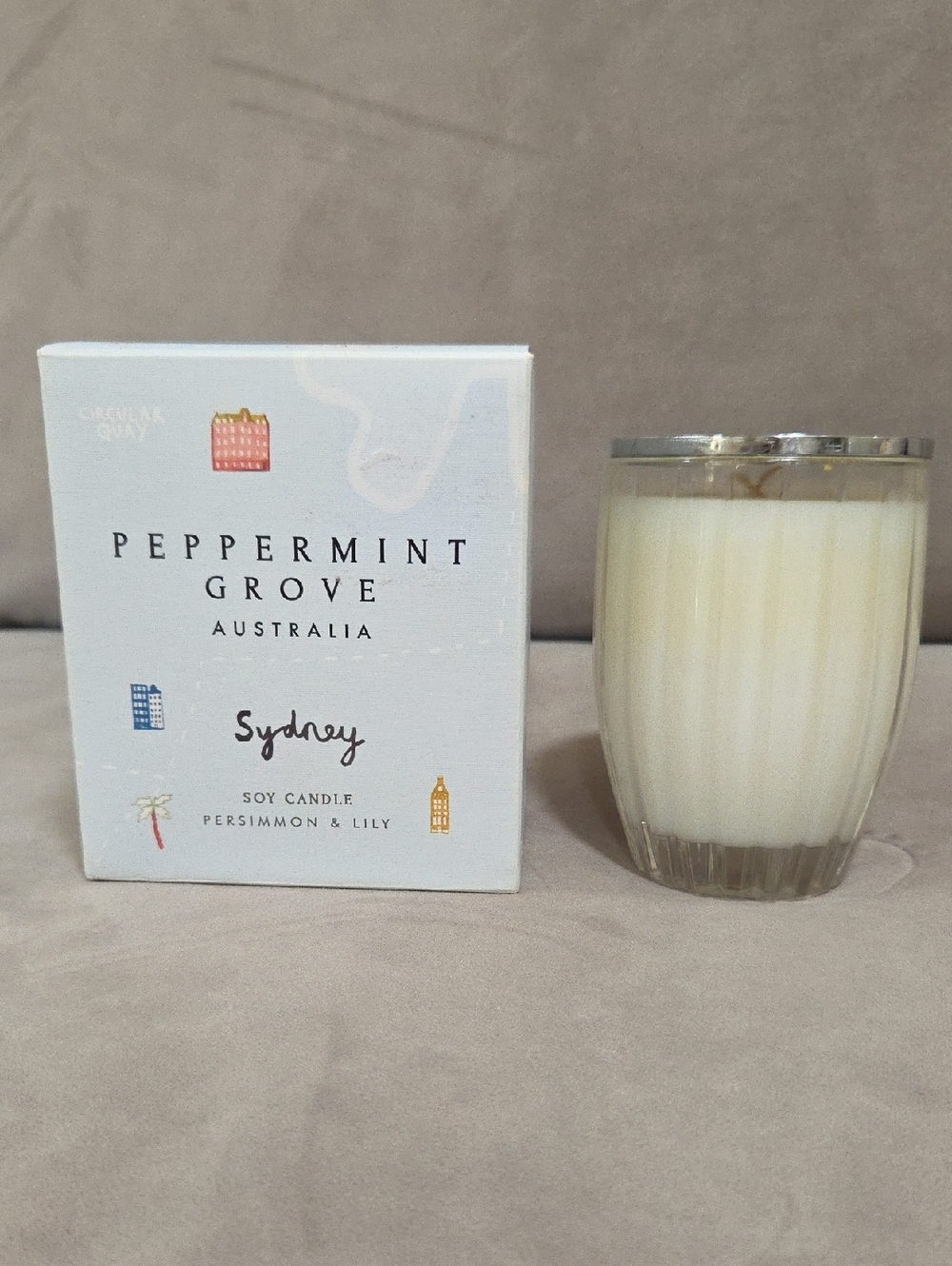 Peppermint Grove Sydney Persimmon & Lily Candle - White & Silver. 350g. 2 Wick